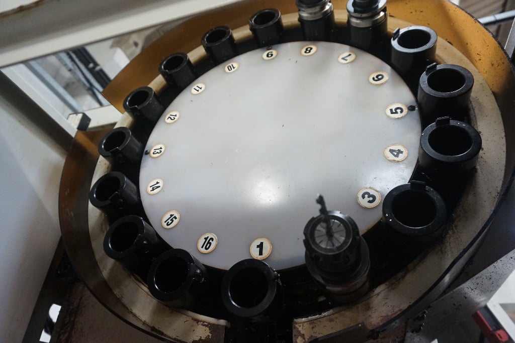 XYZ 560 Mini Mill  2005